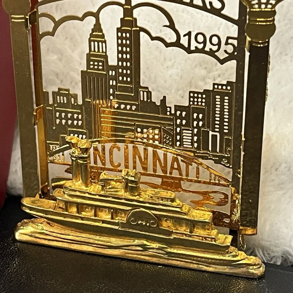Tall Stacks Riverboat Ornament 1995 Cincinnati Ohio McAlpin's 24kt Gold Finish